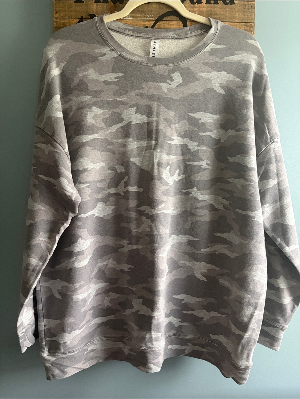 Athleta Grey Camo Crewneck Lightweight Pullover Sweater
